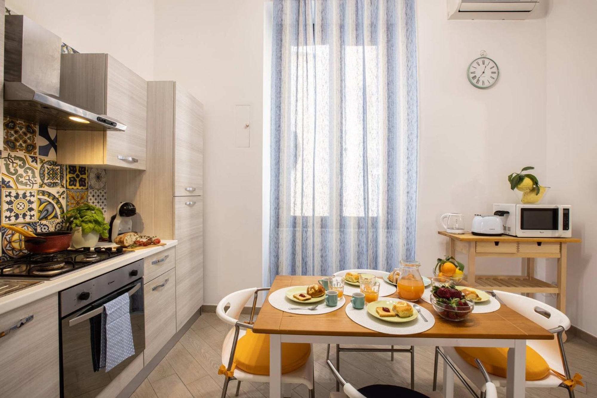 Cosy House Under The Arches In Sorrento Old Town Appartement Buitenkant foto